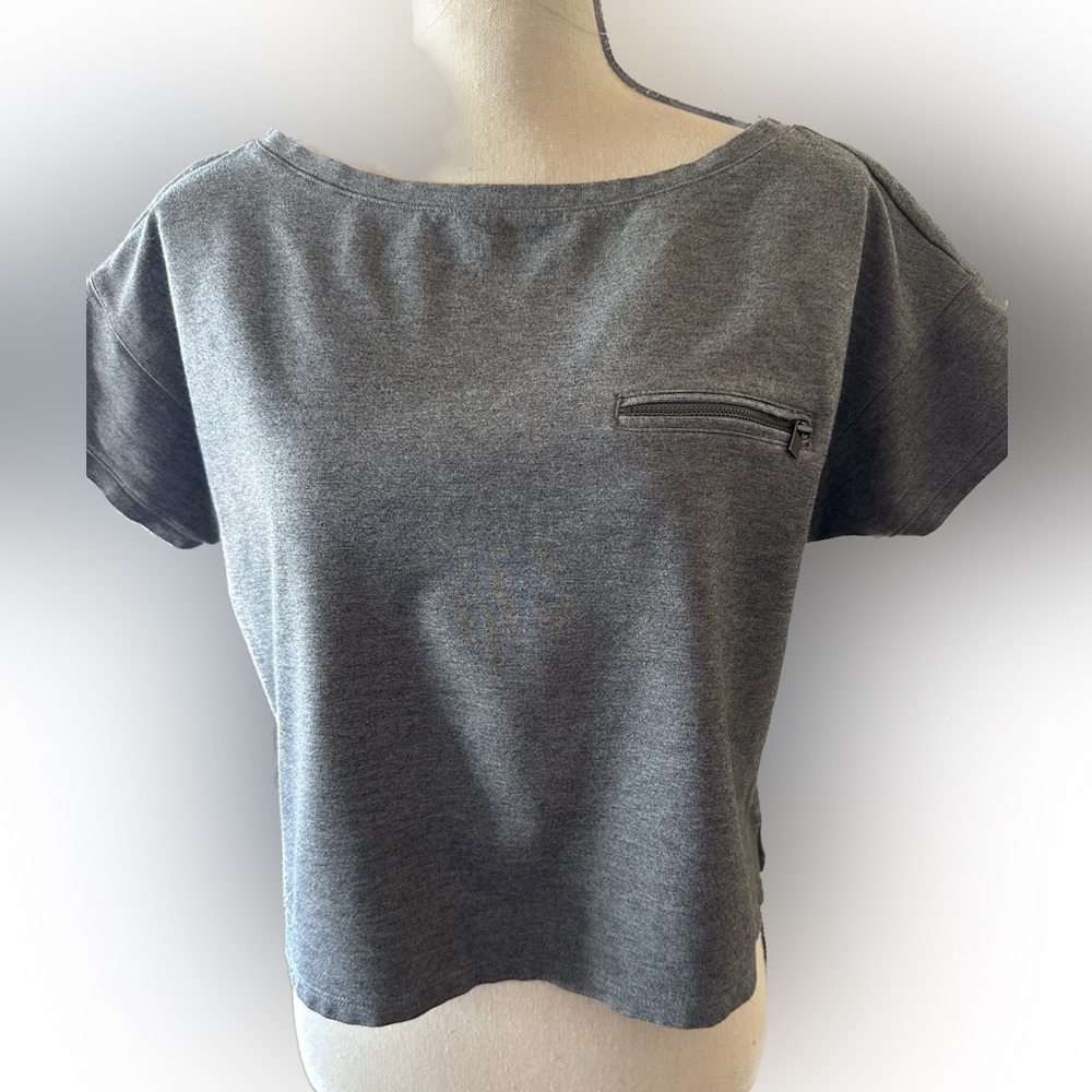 BANANA REPUBLIC: Grey Zipper Thick Crop T Sz M